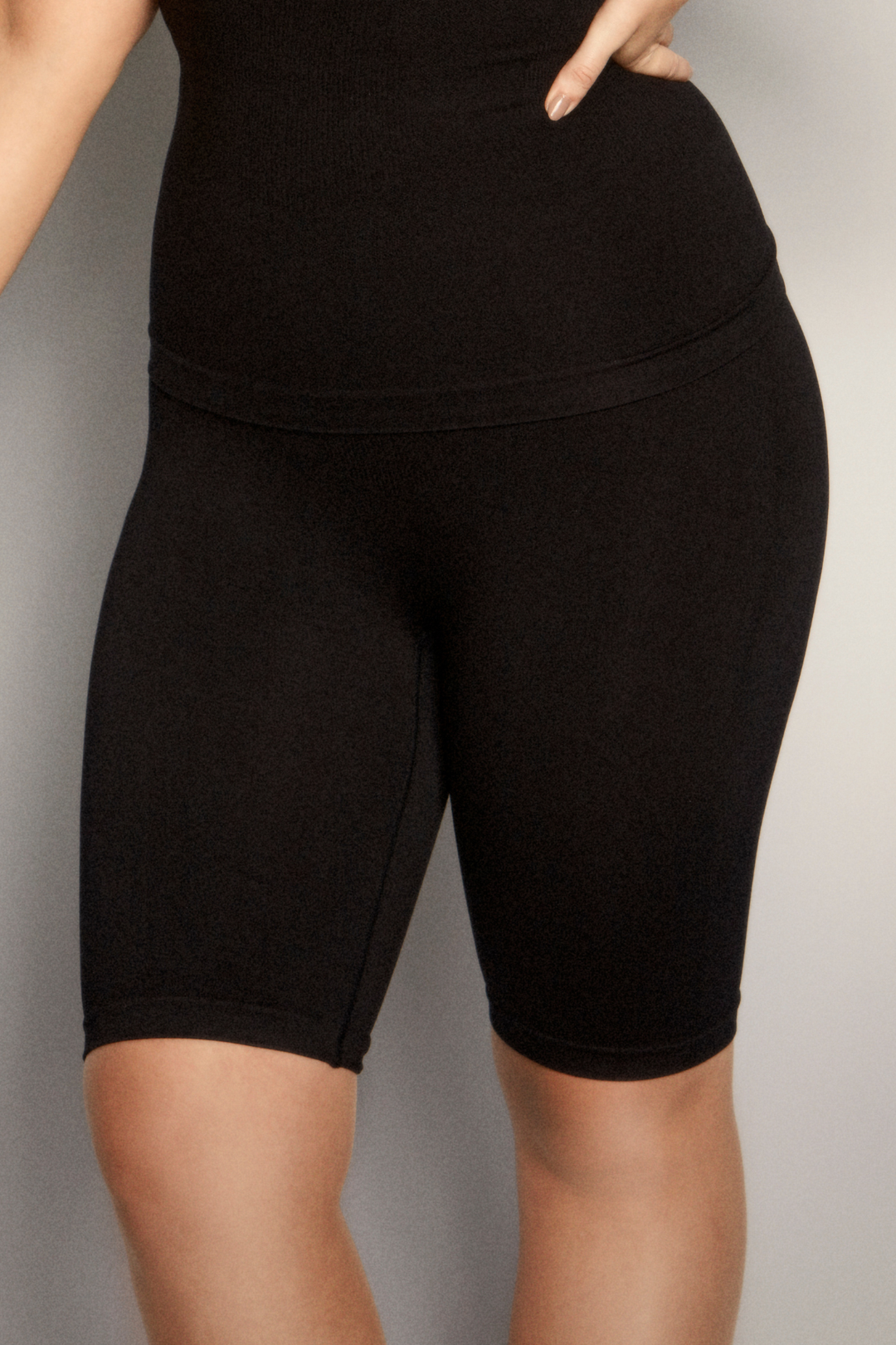 ZH - Shape 03 - Shorts - Sort