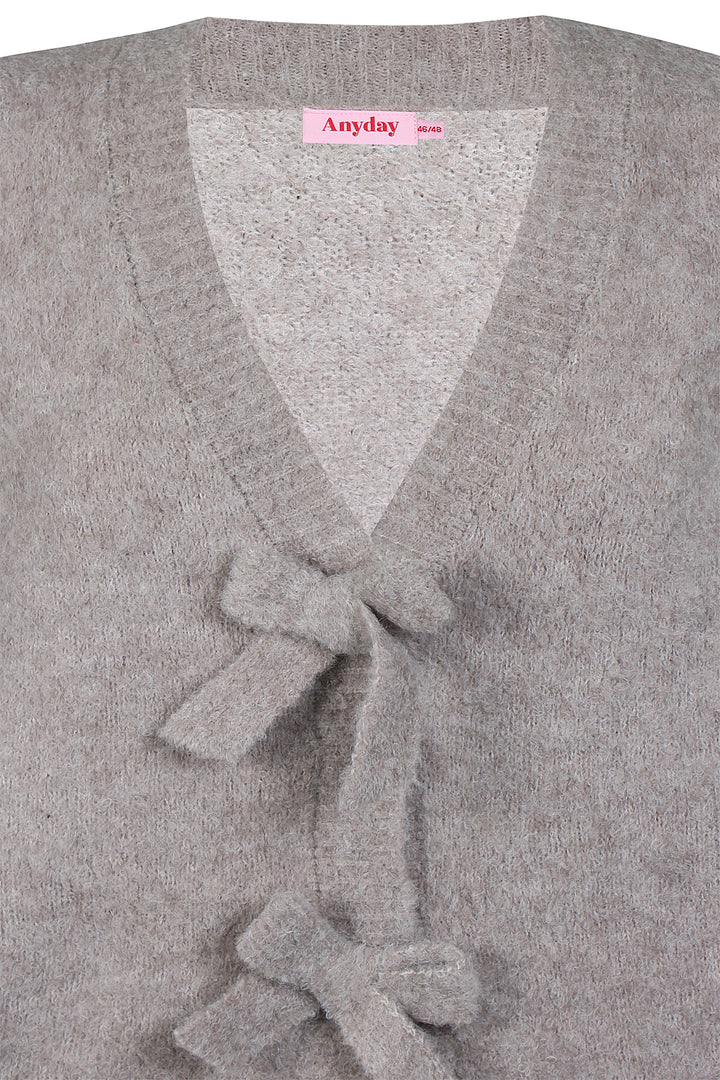 ANY - Utara 362 - Vest - Sand