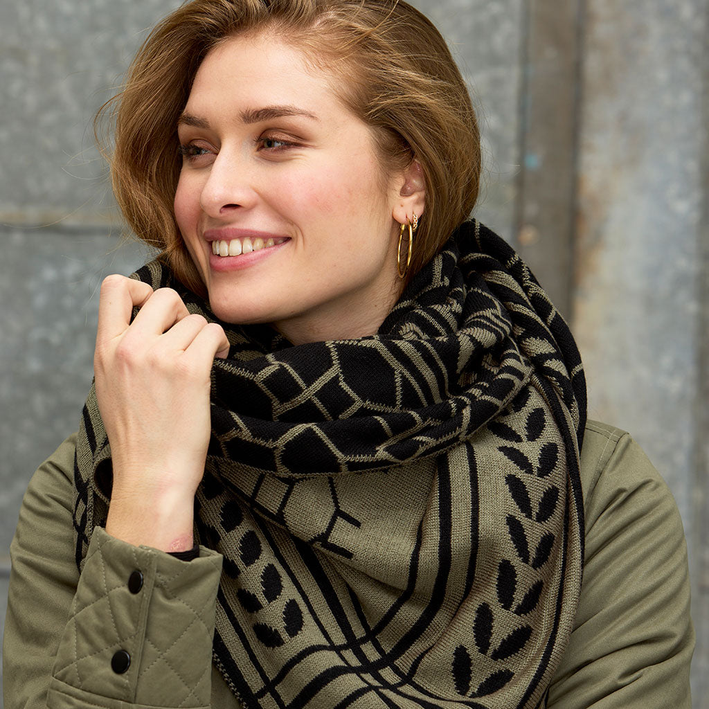 ZEZE tørklæder Køb dem her Kompagniet af 1991