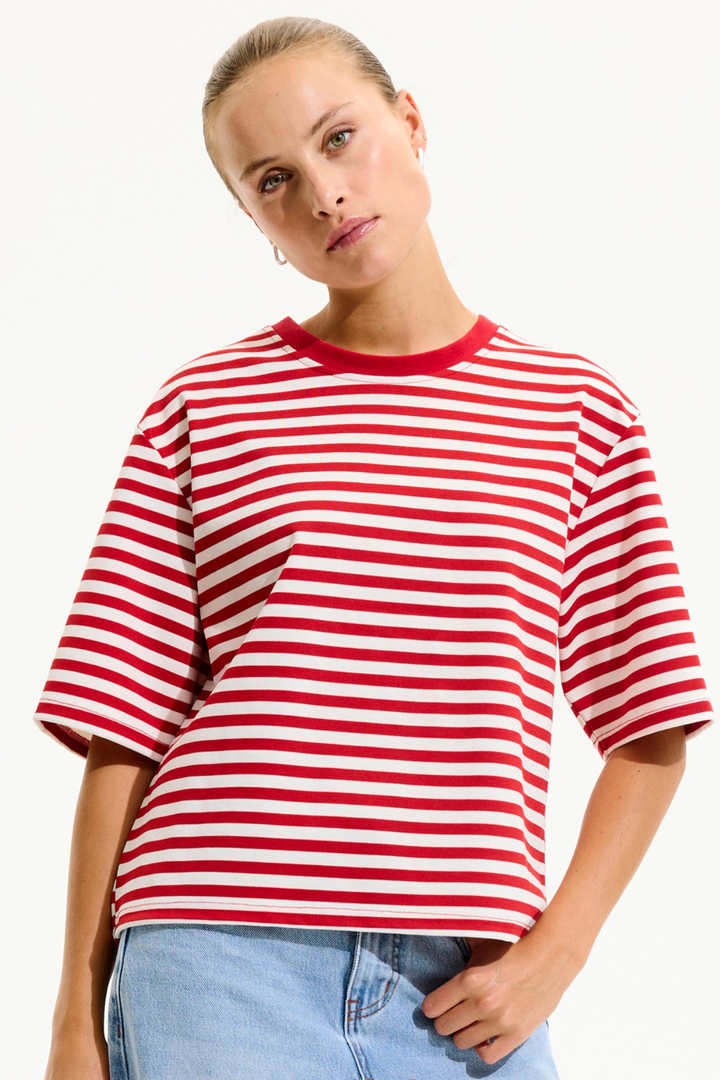 MPU - Alicia 027 - T-shirt - Rød