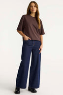 MPU - Filippinerne 049 - T-shirt - Brun
